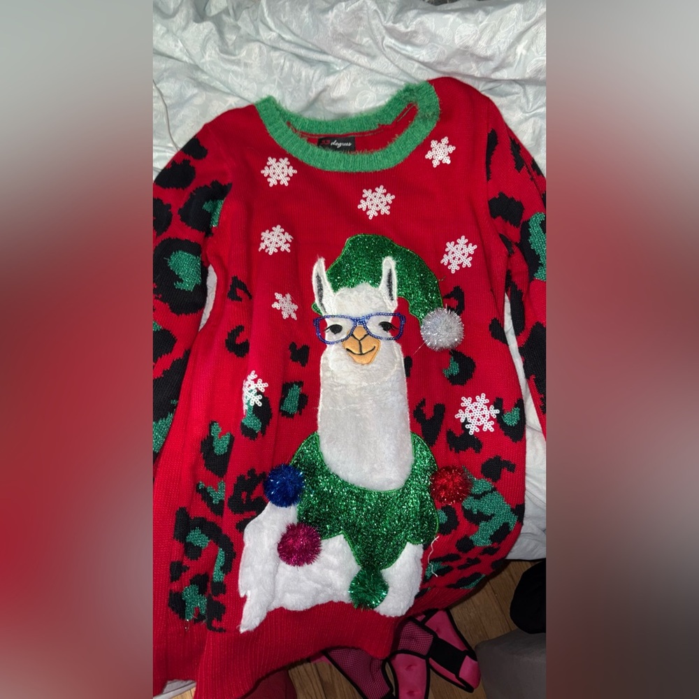 32 Degrees Red Llama Holiday Sweater